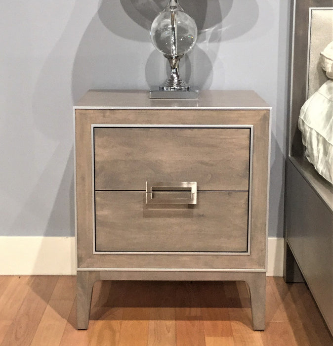 Lustre Small Night Stand