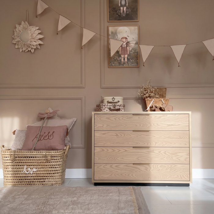 Zenith Bachelor's Chest
