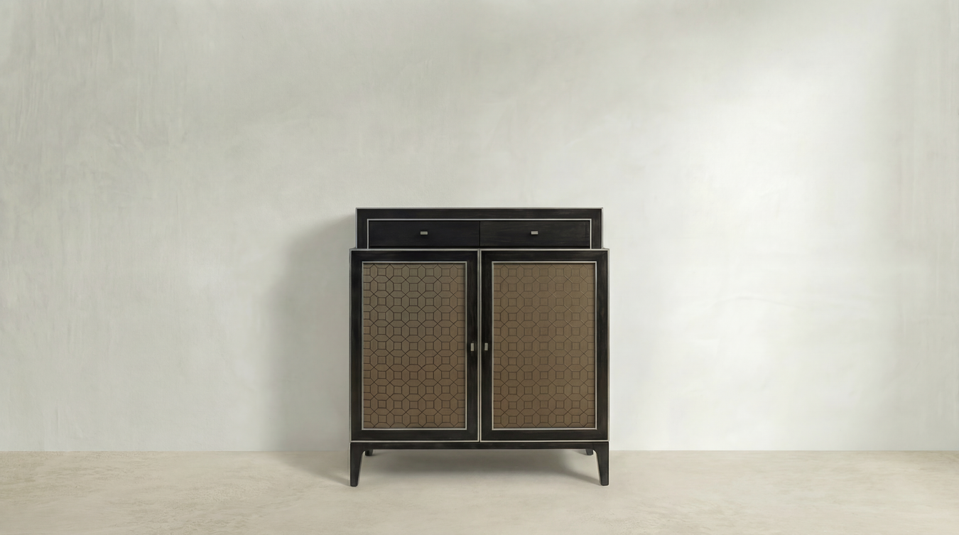 Cabinets & Console Tables