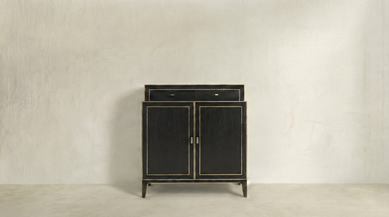 Lustre Cabinet with Deck